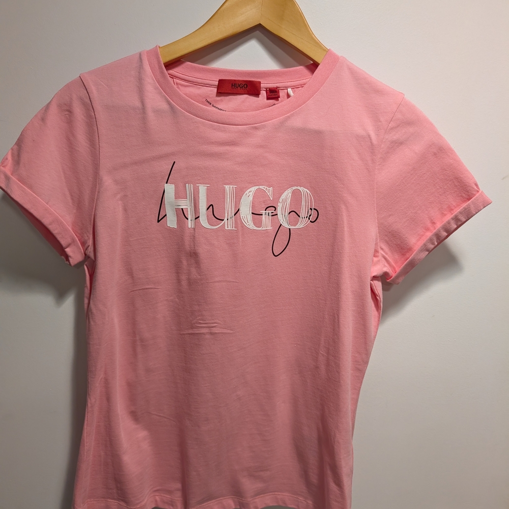 HUGO Pink Graphic T-Shirt